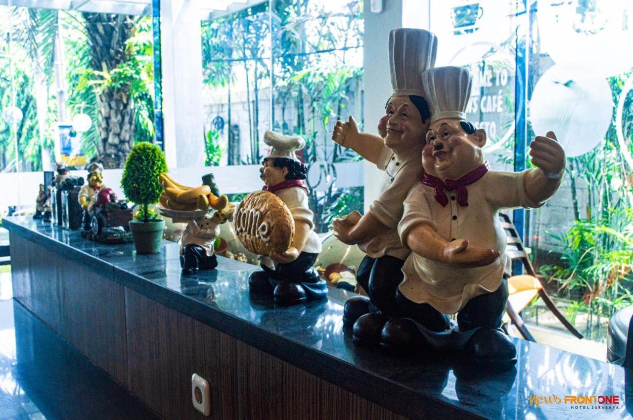 News Hotel Waru Sidoarjo Экстерьер фото
