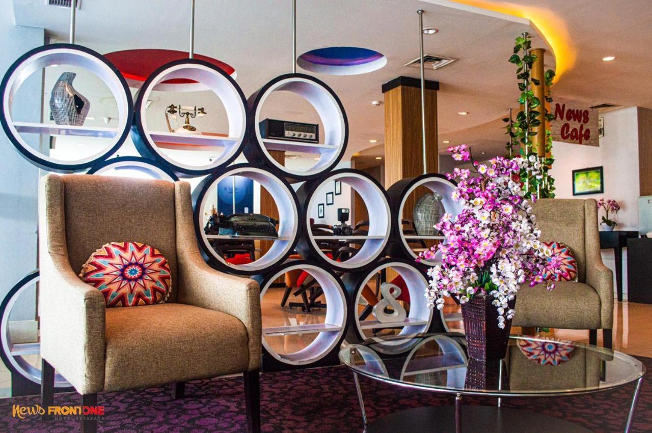 News Hotel Waru Sidoarjo Экстерьер фото